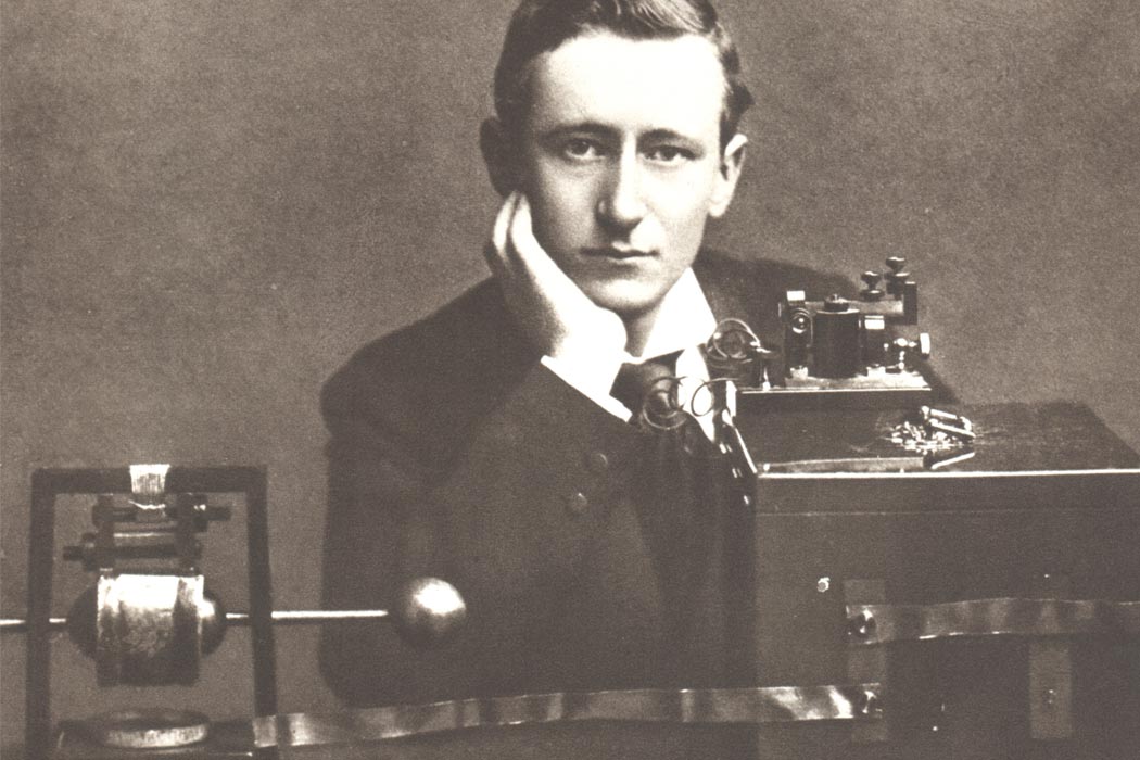 the first radio invented by guglielmo marconi