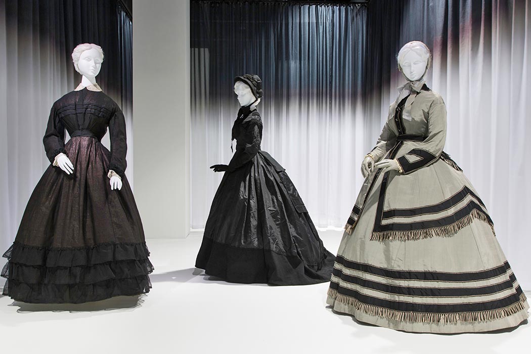 Victoria and Albert Museum Fashion Tour with Historian - Context