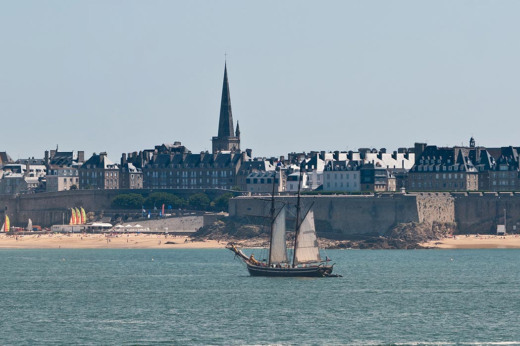Saint Malo's walled city as viewed from Dinard from the south-west.