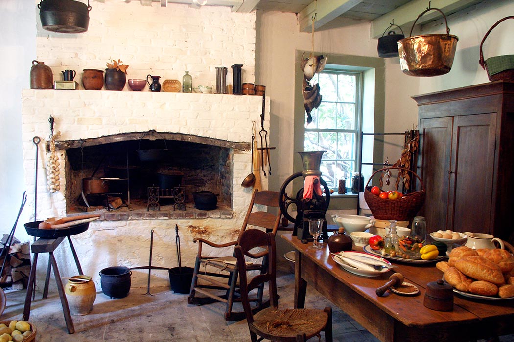 old kitchen living room