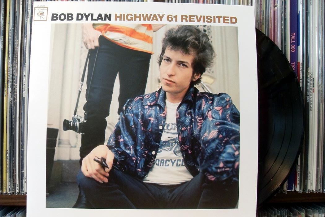 Vinyl cover of Bob Dylan's Highway 61 Revisited