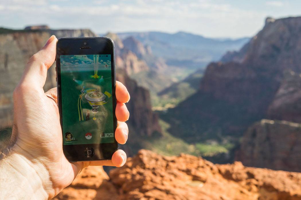 Pokémon Go game merges virtual, real worlds