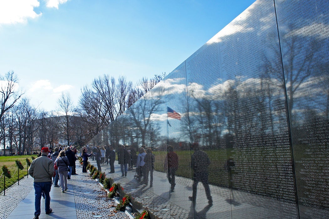 vietnam war memorial reflections