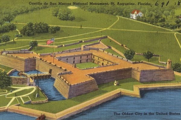 A postcard featuring the Castillo de San Marcos