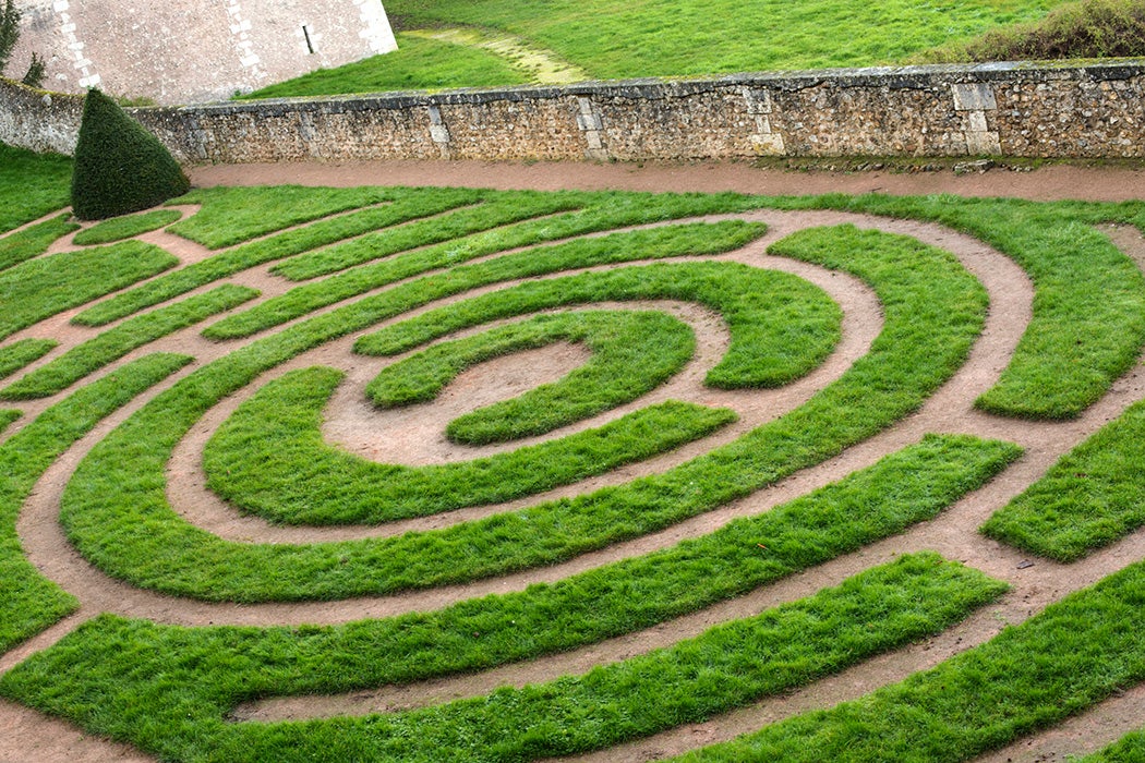 IN THE ENDLESS MAZE OF SPACE — A children(?) book series by the name of ' Garten