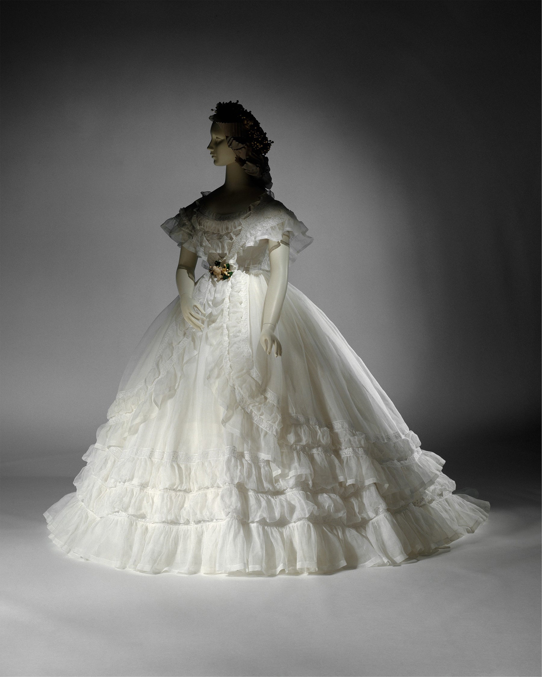 wedding dresses from 1800’s