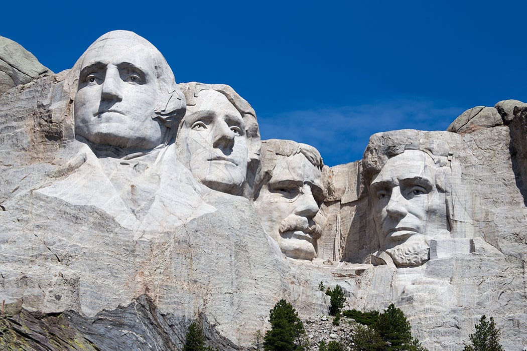 Mga resulta ng larawan para sa (left to right) Sculptures of George Washington, Thomas Jefferson, Theodore Roosevelt and Abraham Lincoln represent the first 130 years of the history of the United States."