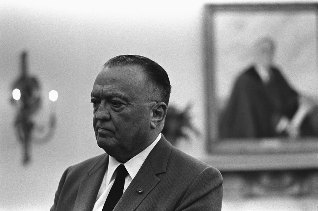 Edgar hoover j J. Edgar