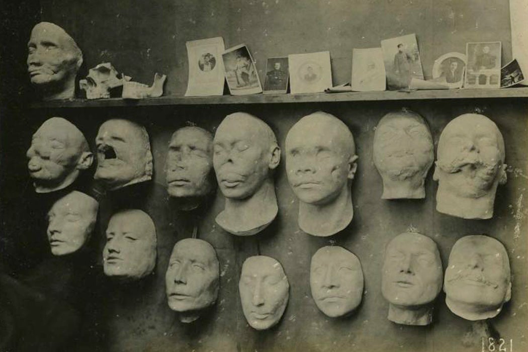 Plaster face casts by Anna Coleman Ladd