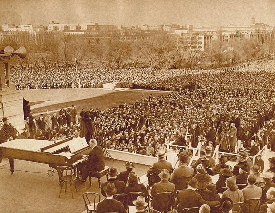 Marian Anderson and pianist Kosti Vehanen 