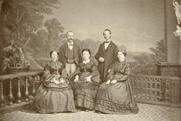 Family photo with Heinrich and Sophia Schliemann, 1871