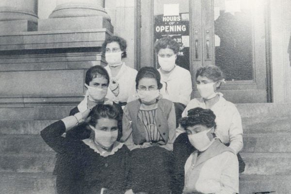 Librarians in Gary, Indiana protect themselves with masks in October 1918 during the flu pandemic