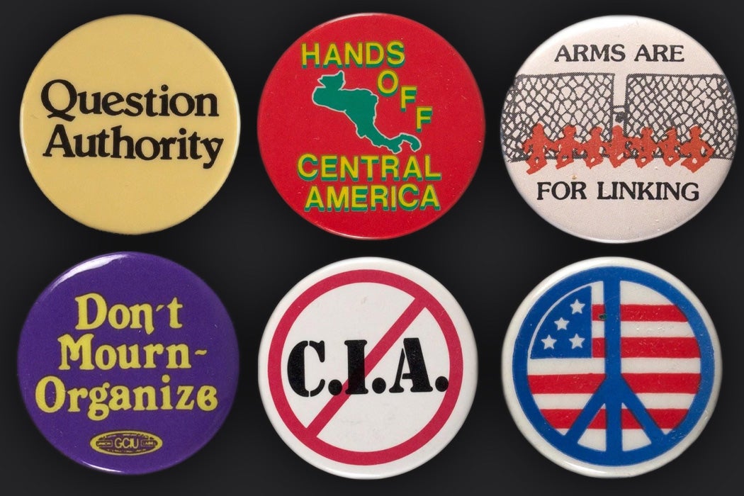 Custom campaign buttons - Custom political & election buttons