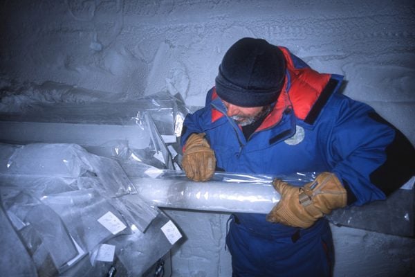 An ice core extracted at Talos Dome showing an ash layer corresponding to the Toba supervolcano eruption in Indonesia about 75k years ago