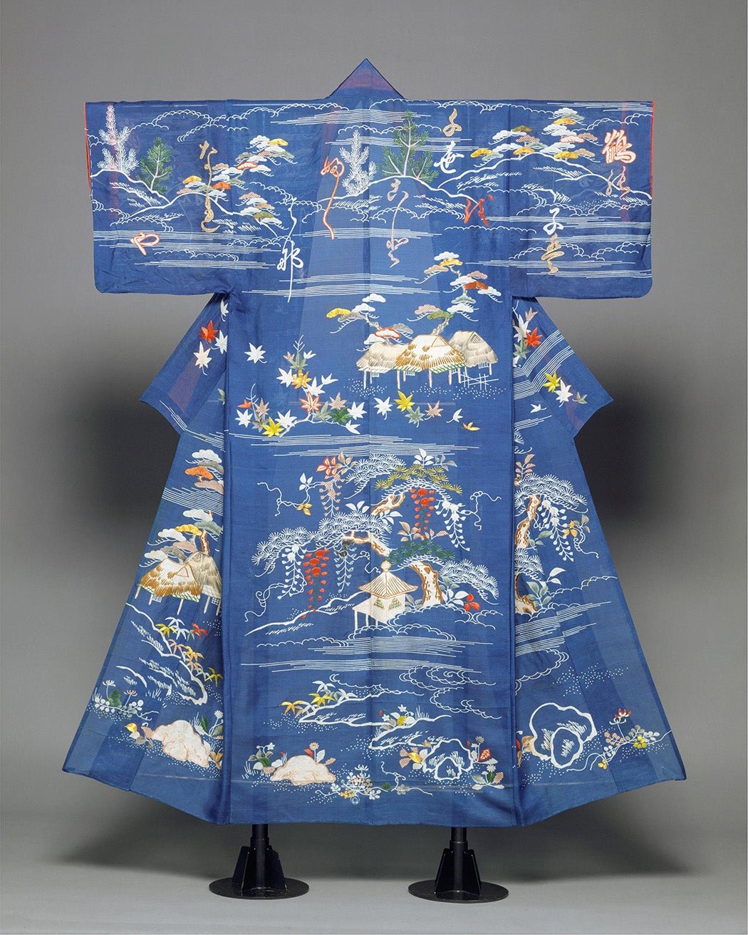 the first kimono made back in the days