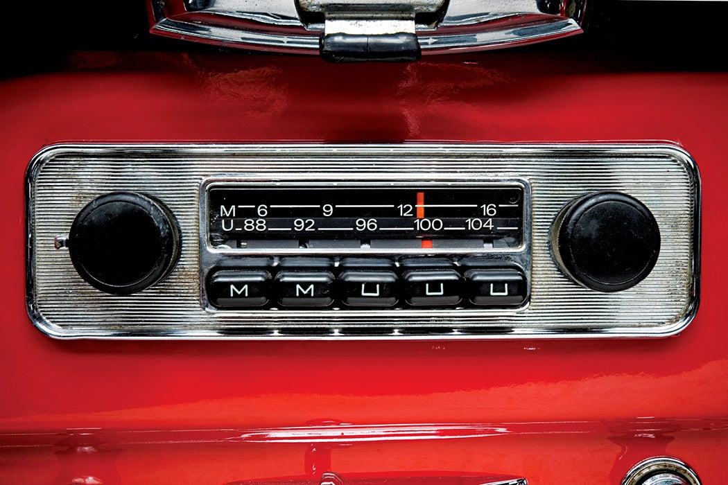 An old car radio
