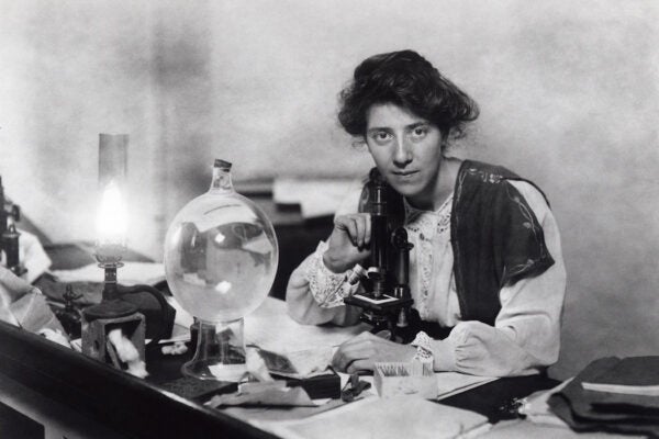 Marie Stopes in her laboratory, 1904