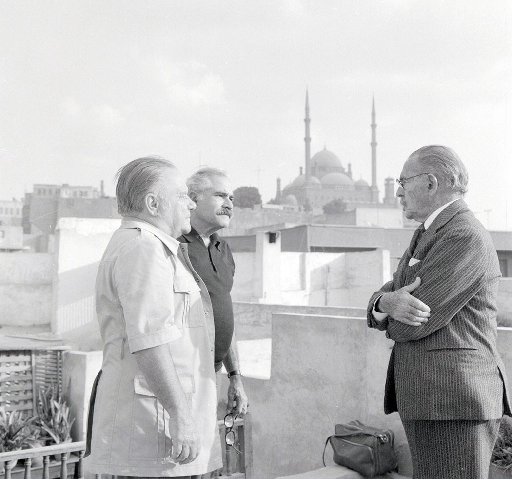 Lawrence Durrell (left), Dimitri Papadimos and Hassan Fathy (right), in Cairo