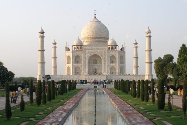 Taj Mahal, 2007